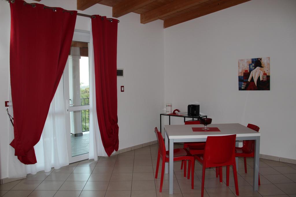 Residence Candeloro Francavilla Al Mare Quarto foto